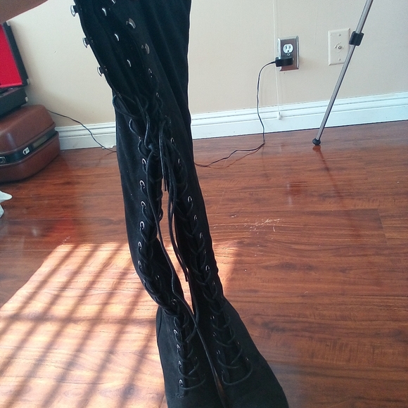 Heeled bootie bundle - Picture 8 of 16